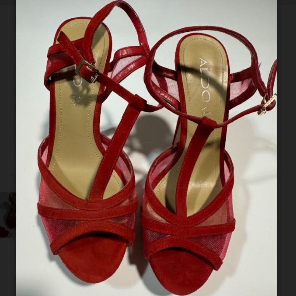 Aldo Fawnia Red Heel Size 8.5
